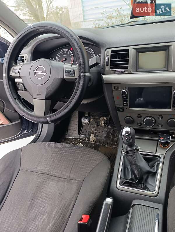 Седан Opel Vectra 2007 в Виннице