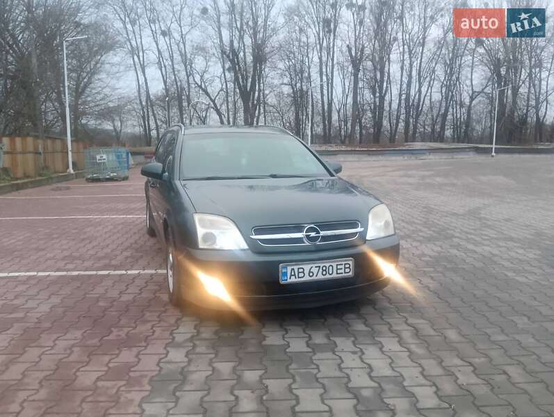 Универсал Opel Vectra 2004 в Виннице