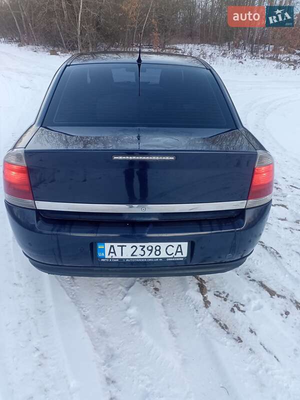 Седан Opel Vectra 2003 в Богородчанах