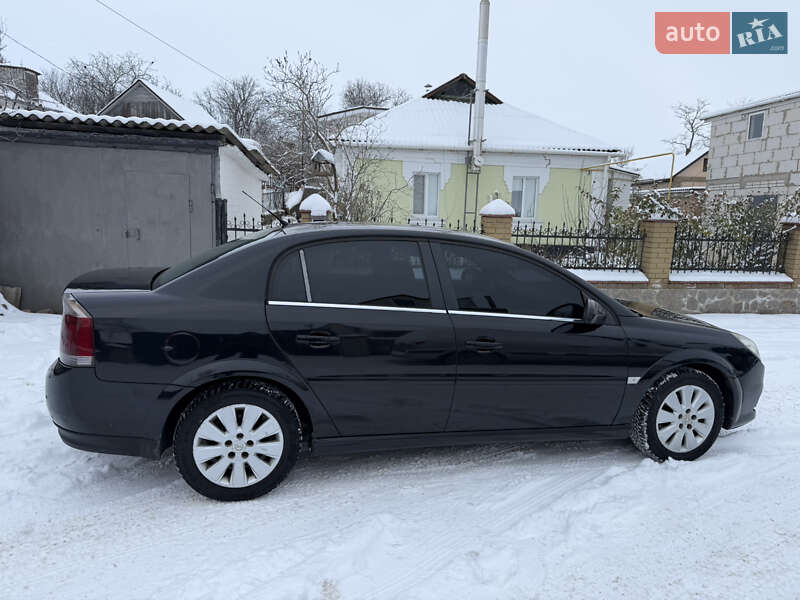 Седан Opel Vectra 2006 в Умані