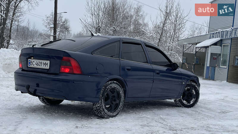 Ліфтбек Opel Vectra 2001 в Дрогобичі