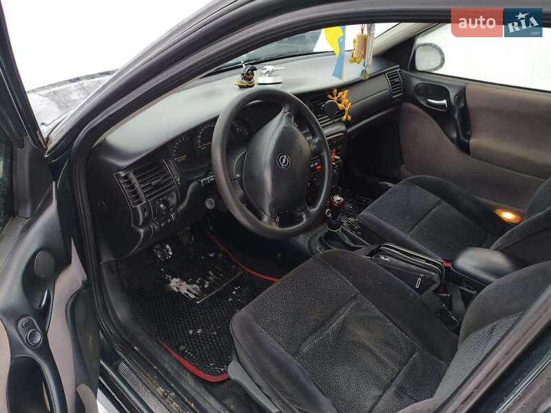 Седан Opel Vectra 1999 в Иванкове фото 3 Седан Opel Vectra 1999 в Иванкове