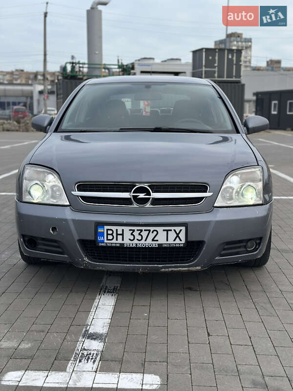 Ліфтбек Opel Vectra 2002 в Одесі