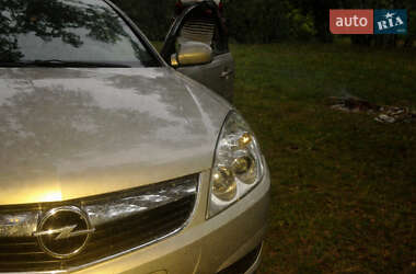 Седан Opel Vectra 2006 в Сумах