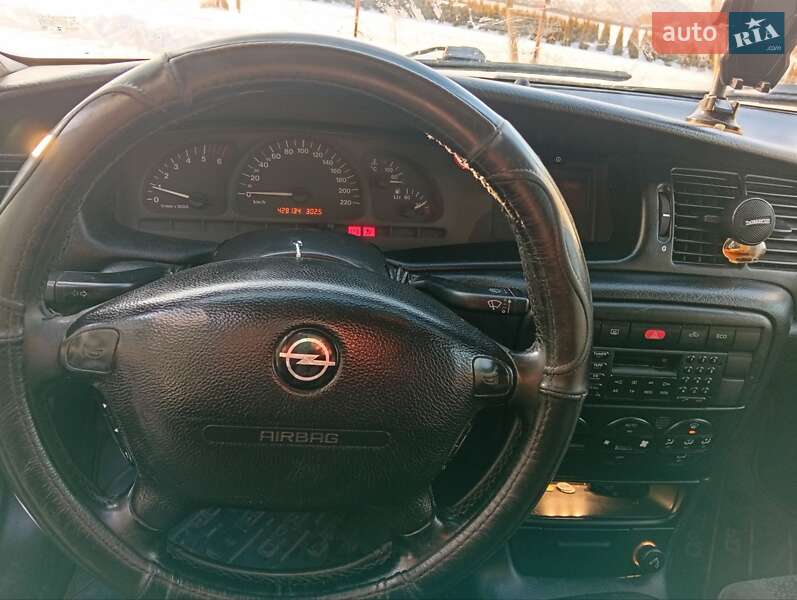 Седан Opel Vectra 2001 в Дублянах фото 5 Седан Opel Vectra 2001 в Дублянах