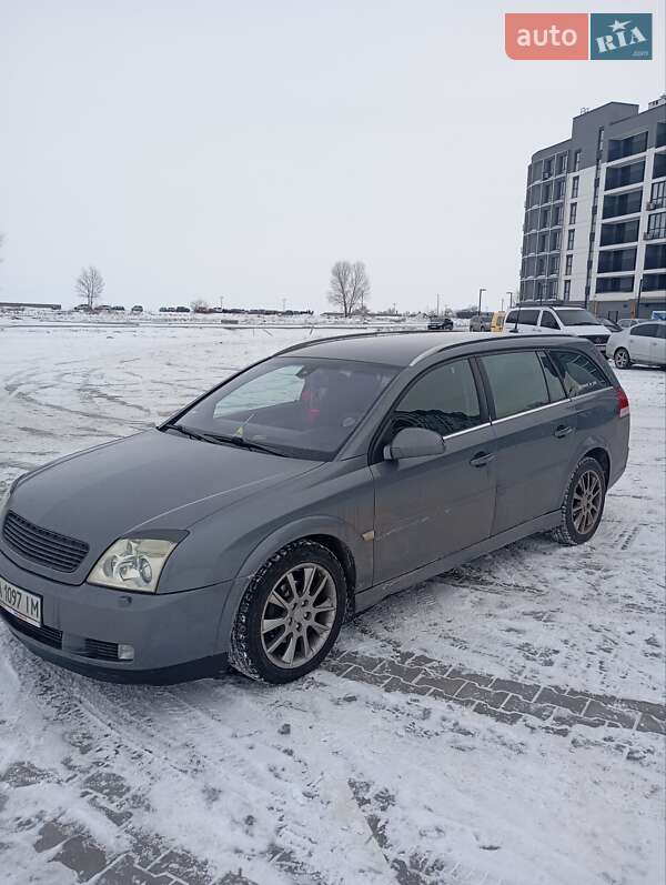Универсал Opel Vectra 2003 в Черкассах