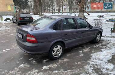 Седан Opel Vectra 1997 в Кременчуге