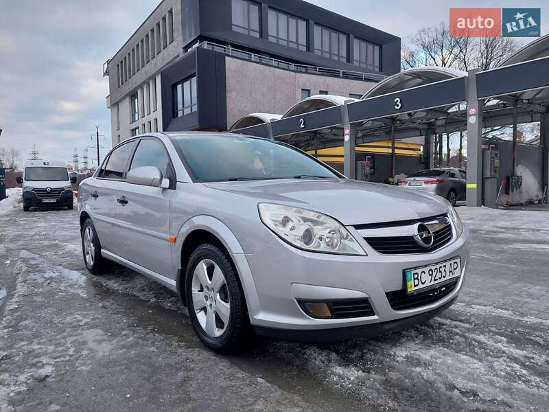 Седан Opel Vectra 2006 в Львове