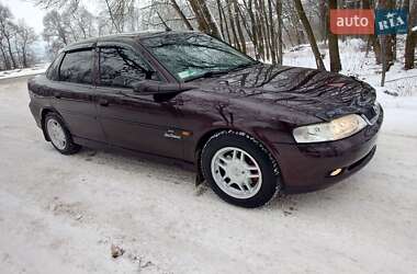 Седан Opel Vectra 2000 в Черновцах