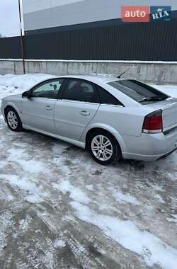 Лифтбек Opel Vectra 2003 в Киеве