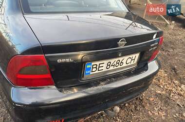 Седан Opel Vectra 2000 в Николаеве