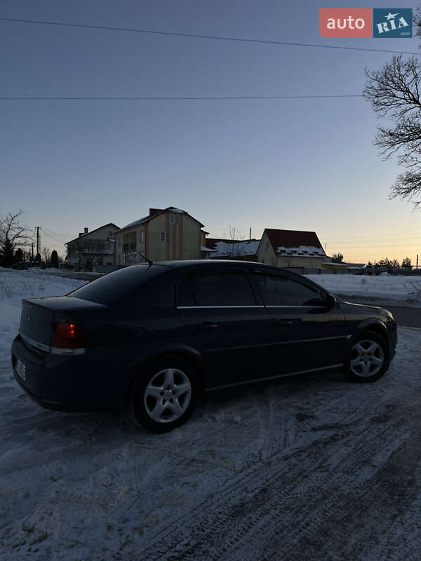 Седан Opel Vectra 2007 в Тернополе