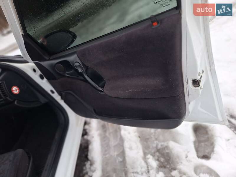 Универсал Opel Vectra 1998 в Черновцах