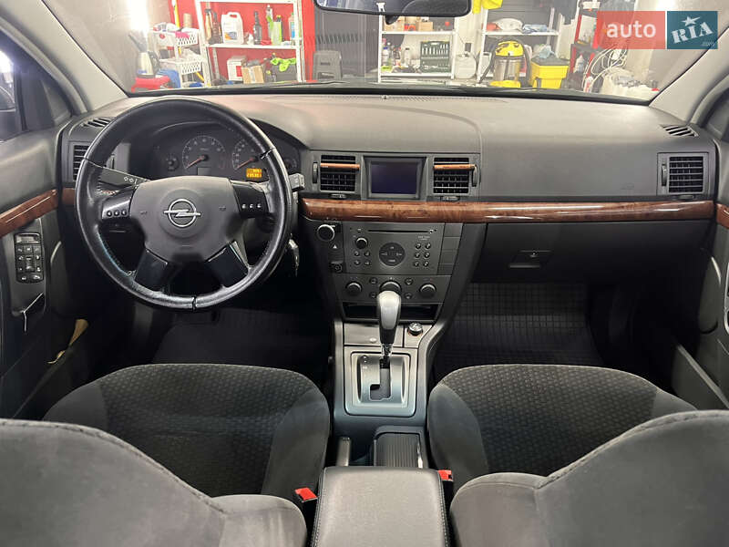 Седан Opel Vectra 2003 в Ивано-Франковске фото 15 Седан Opel Vectra 2003 в Ивано-Франковске