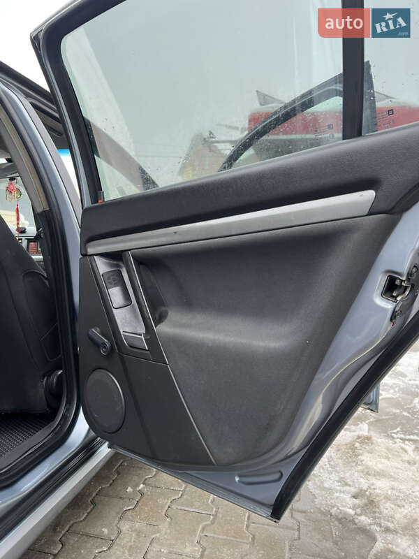 Седан Opel Vectra 2007 в Тернополе фото 16 Седан Opel Vectra 2007 в Тернополе