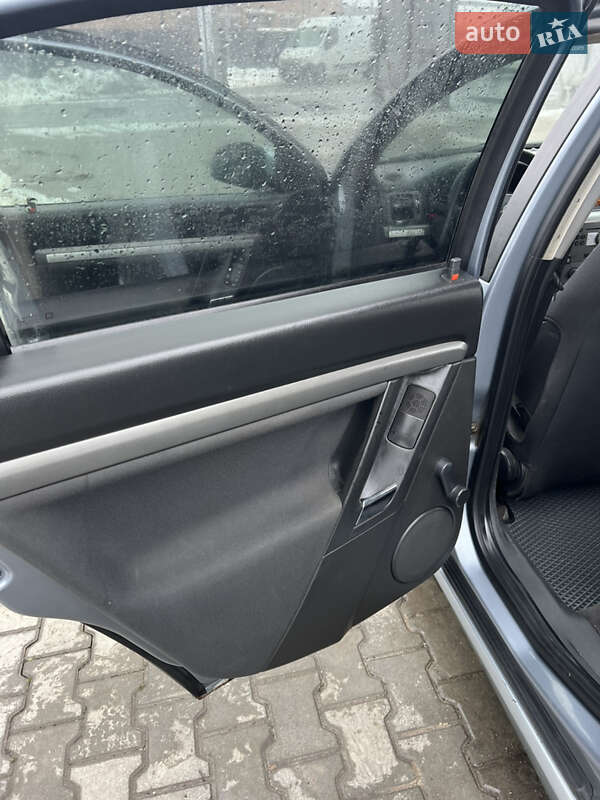 Седан Opel Vectra 2007 в Тернополе фото 19 Седан Opel Vectra 2007 в Тернополе