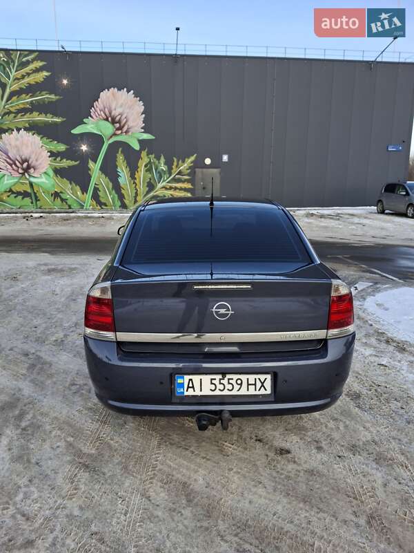Седан Opel Vectra 2007 в Белогородке