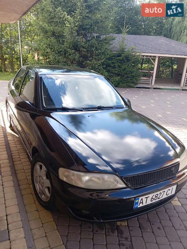 Седан Opel Vectra 2001 в Ивано-Франковске