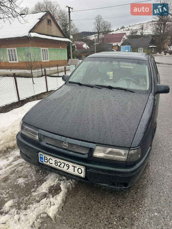 Седан Opel Vectra 1995 в Старом Самборе