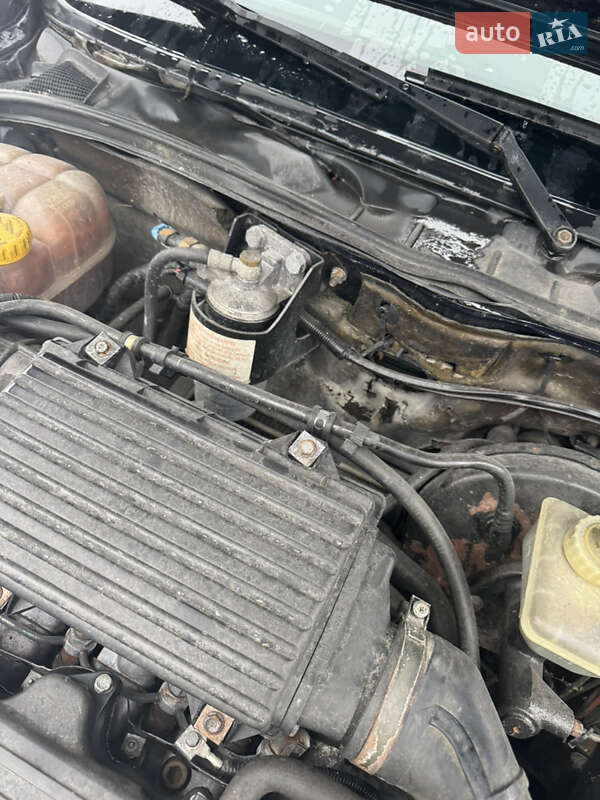 Седан Opel Vectra 1995 в Старом Самборе