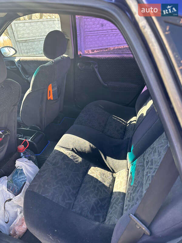 Седан Opel Vectra 1996 в Апостолово