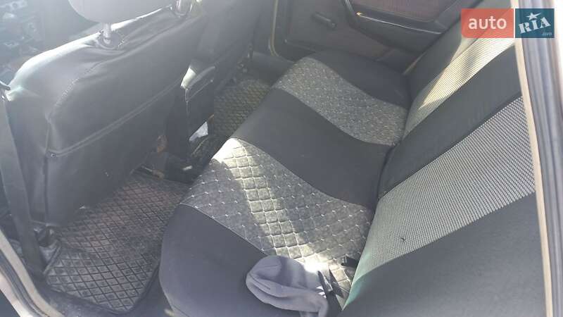 Седан Opel Vectra 1990 в Тернополе