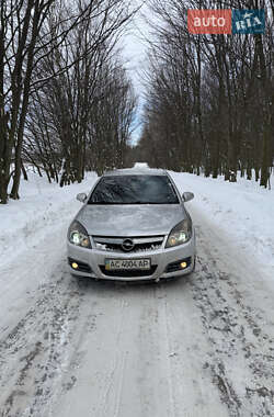Седан Opel Vectra 2008 в Луцке