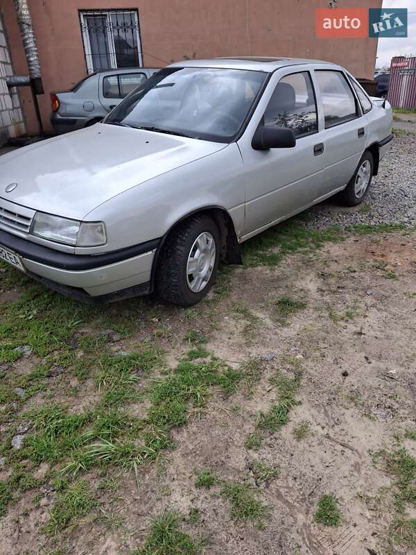 Седан Opel Vectra 1991 в Чернігові