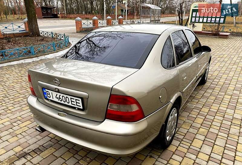 Седан Opel Vectra 1996 в Полтаві