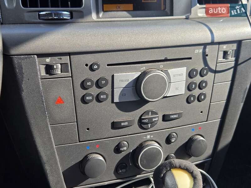 Седан Opel Vectra 2008 в Киеве фото 25 Седан Opel Vectra 2008 в Киеве