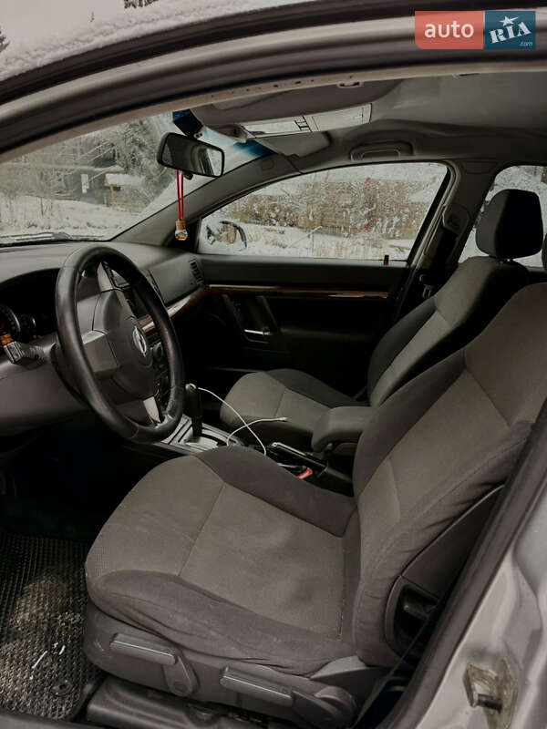 Седан Opel Vectra 2005 в Татарове фото 7 Седан Opel Vectra 2005 в Татарове