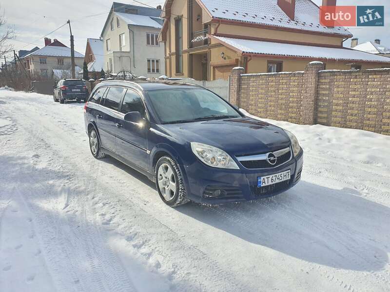 Универсал Opel Vectra 2006 в Ивано-Франковске
