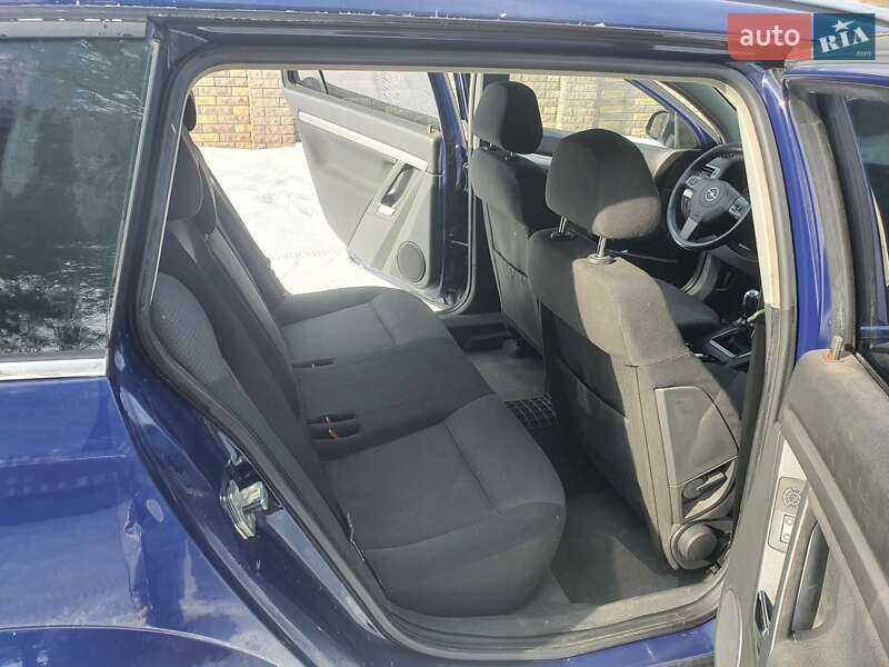 Универсал Opel Vectra 2006 в Ивано-Франковске