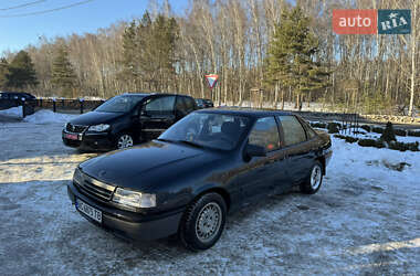 Седан Opel Vectra 1990 в Славуте