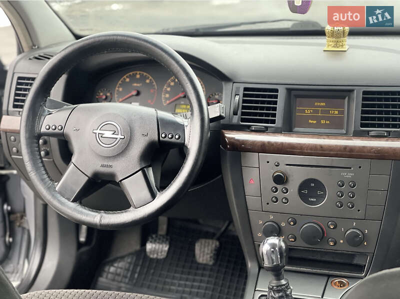 Седан Opel Vectra 2002 в Калинівці