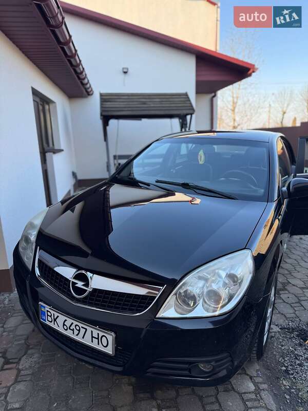 Седан Opel Vectra 2006 в Дубно