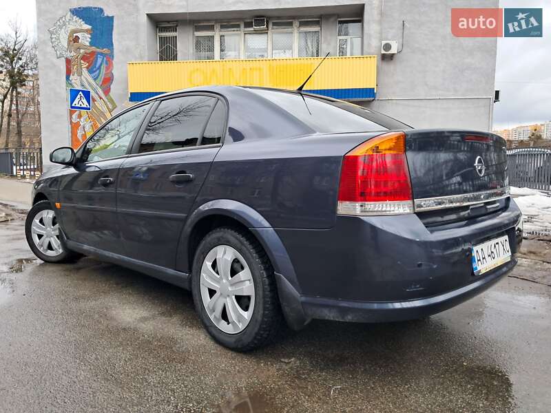 Седан Opel Vectra 2006 в Киеве