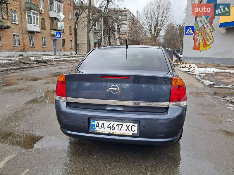 Седан Opel Vectra 2006 в Киеве