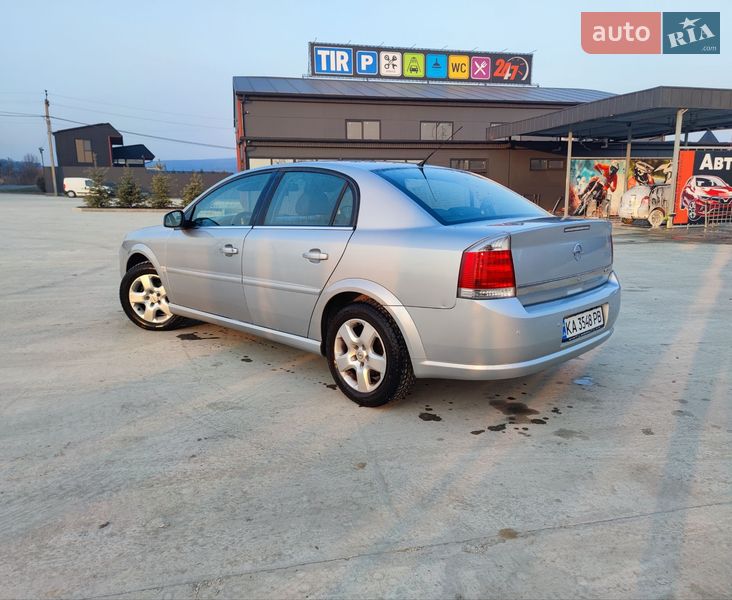 Седан Opel Vectra 2008 в Ужгороде