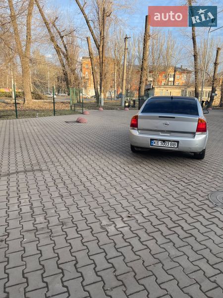 Седан Opel Vectra 2002 в Кривом Роге
