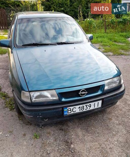 Седан Opel Vectra 1995 в Львове