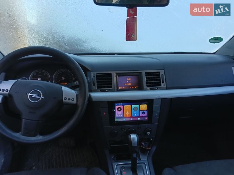 Ліфтбек Opel Vectra 2004 в Шепетівці