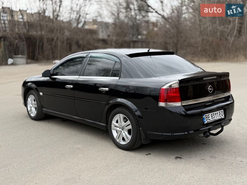 Седан Opel Vectra 2006 в Днепре
