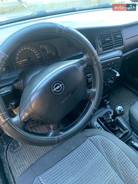 Универсал Opel Vectra 1999 в Ивано-Франковске