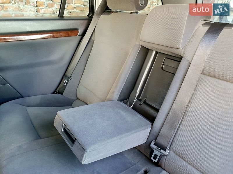 Универсал Opel Vectra 2004 в Стрые