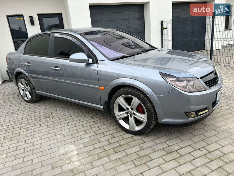 Седан Opel Vectra 2006 в Львове