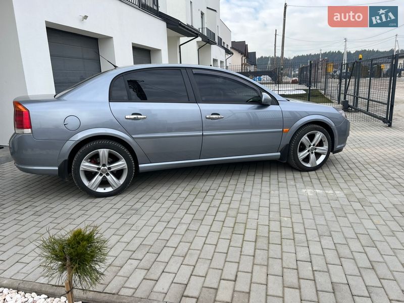 Седан Opel Vectra 2006 в Львове