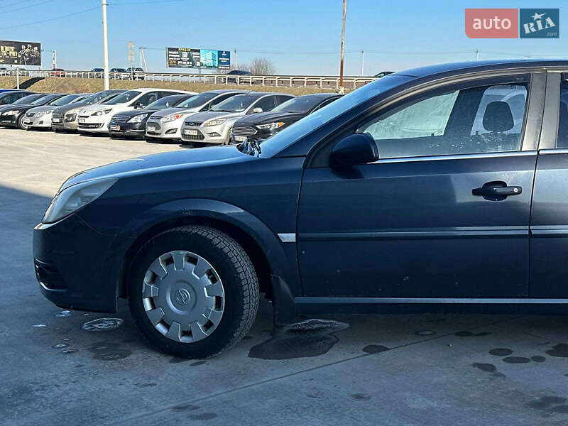 Седан Opel Vectra 2007 в Львове