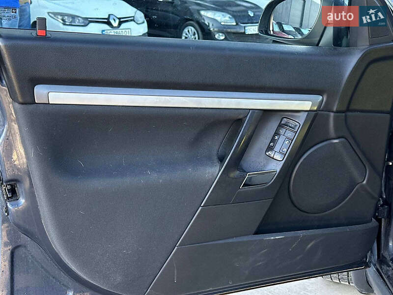 Седан Opel Vectra 2007 в Львове