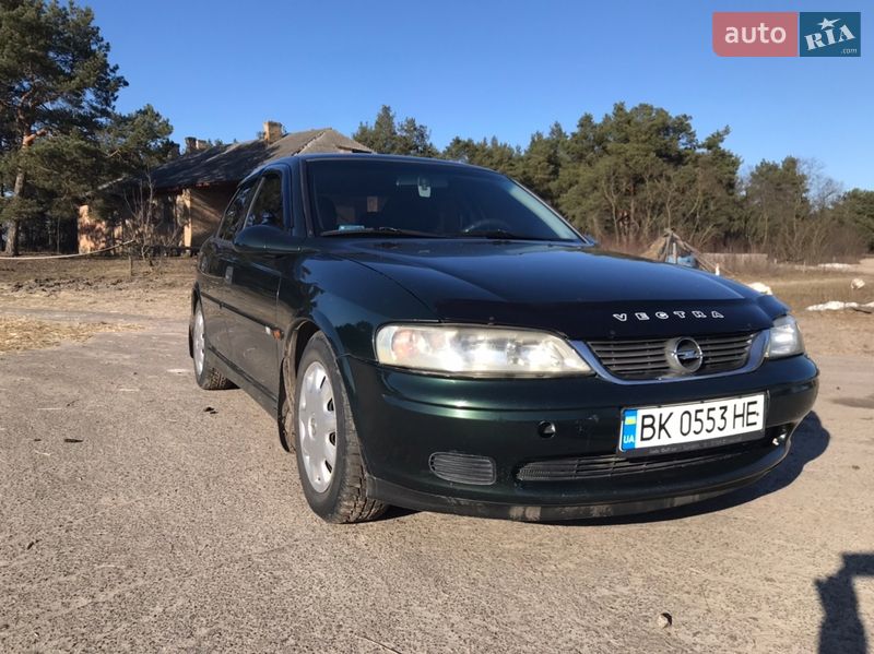 Седан Opel Vectra 2001 в Дубровице